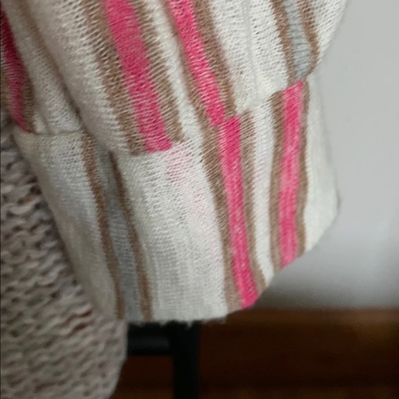 NWT Lavender Field | cold shoulder striped top M - Picture 3 of 6